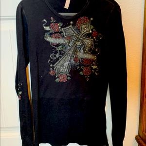 Ladies black long sleeved top